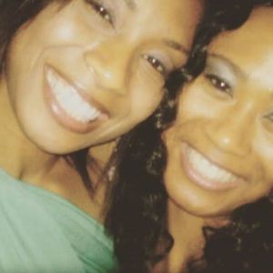 Meet your Posher, Kena